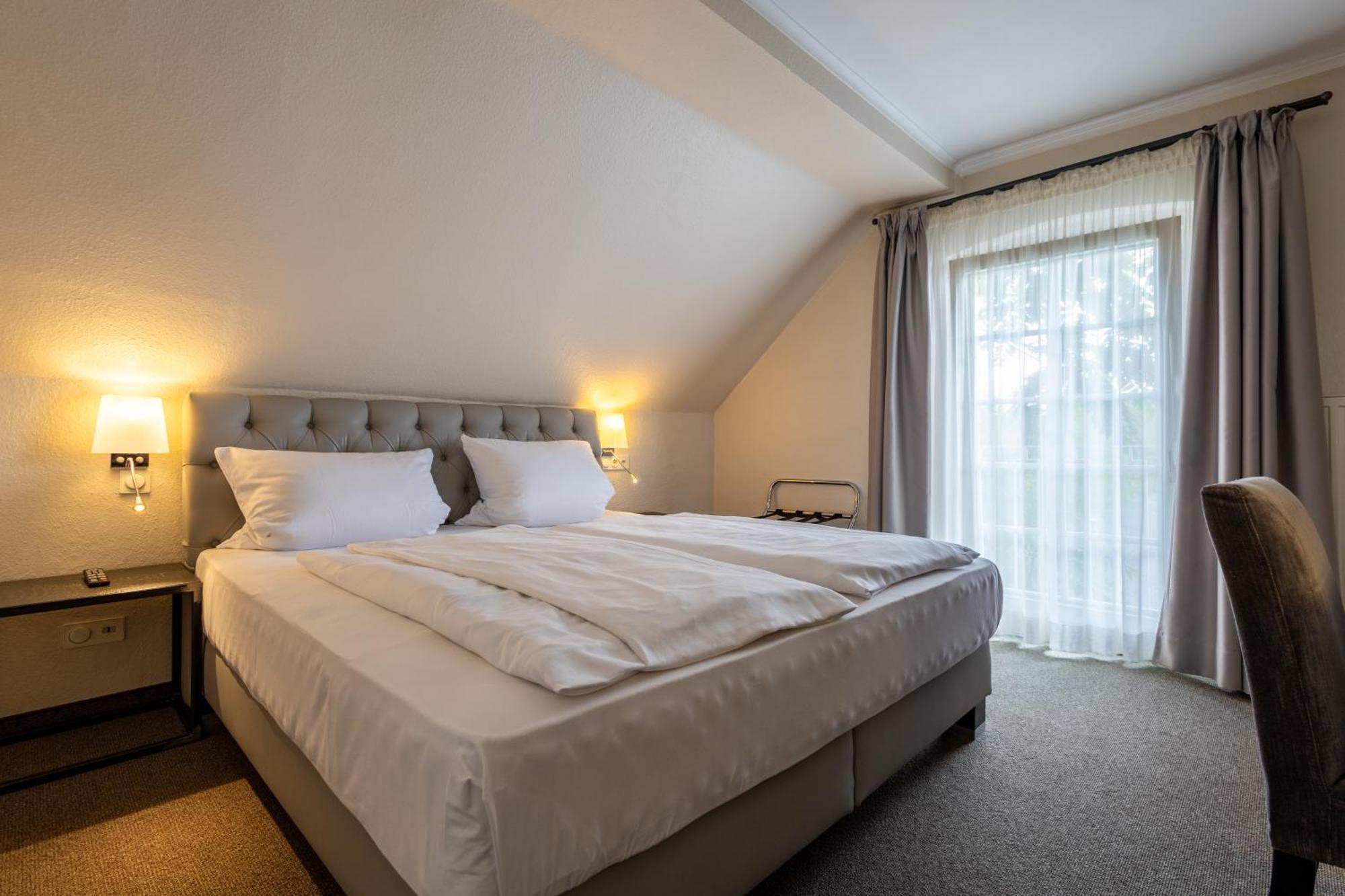 Hotel Fischerhaus Dusseldorf Ngoại thất bức ảnh